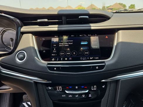 Used 2024 Cadillac XT5 Luxury FWD image 25