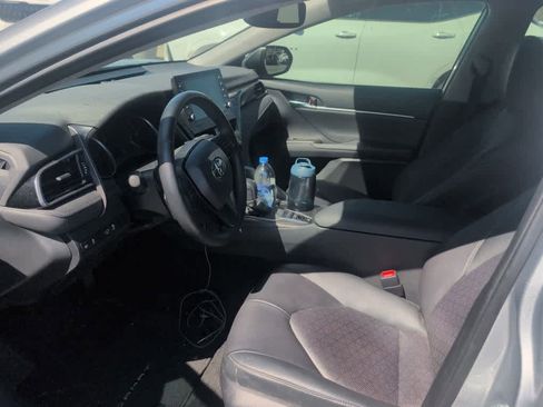 Used 2023 Toyota Camry XSE image 9