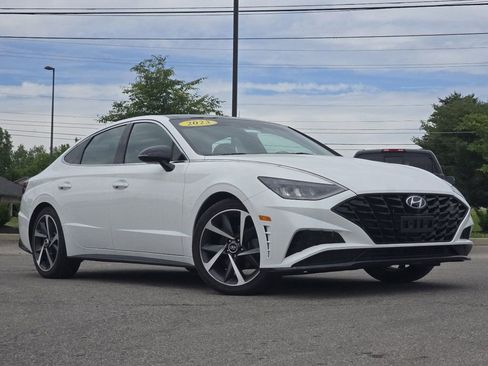 Used 2023 Hyundai Sonata SEL Plus FWD image 1