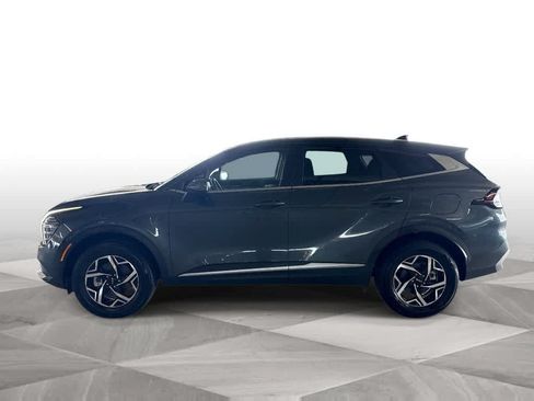 Used 2025 Kia Sportage LX AWD/4WD image 5