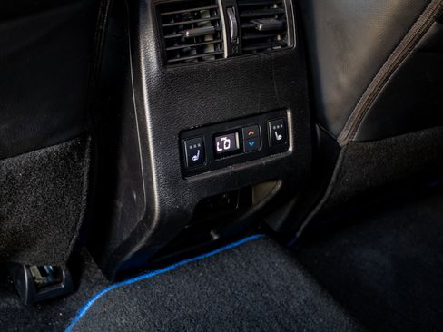 Used 2024 Mitsubishi Outlander SEL AWD/4WD image 26