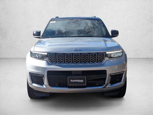 New 2025 Jeep Grand Cherokee L Summit image 6