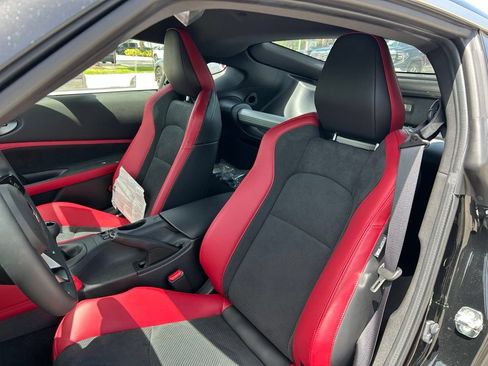 New 2026 Nissan Z Performance w/ Floor Mat Package RWD image 14
