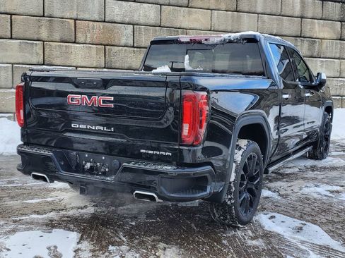 Used 2022 GMC Sierra 1500 Denali w/ Technology Package image 5