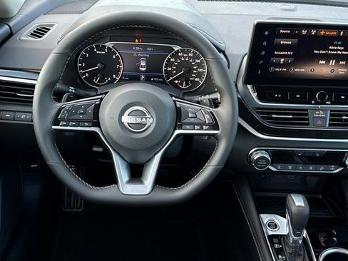 New 2025 Nissan Altima 2.5 SR w/ SR Premium Package image 16