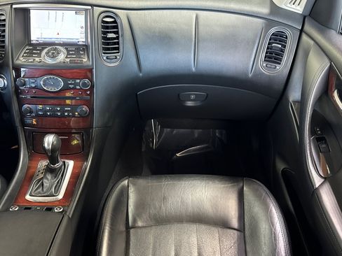 Used 2016 INFINITI QX50 AWD w/ Deluxe Touring Package image 33