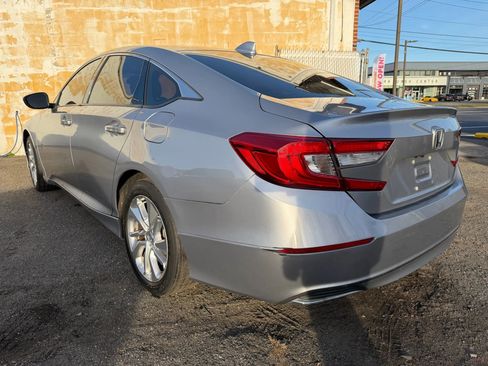 Used 2018 Honda Accord LX image 7