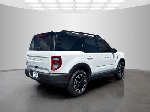 Used 2024 Ford Bronco Sport Outer Banks AWD/4WD image 3