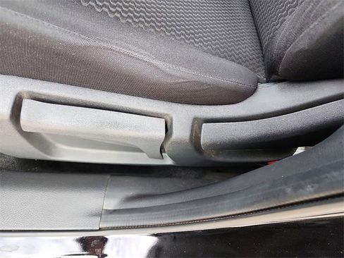 Used 2018 Nissan Rogue Sport S w/ S Appearance Package image 12