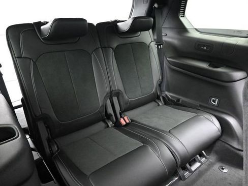 New 2026 Jeep Grand Cherokee L 4WD image 24