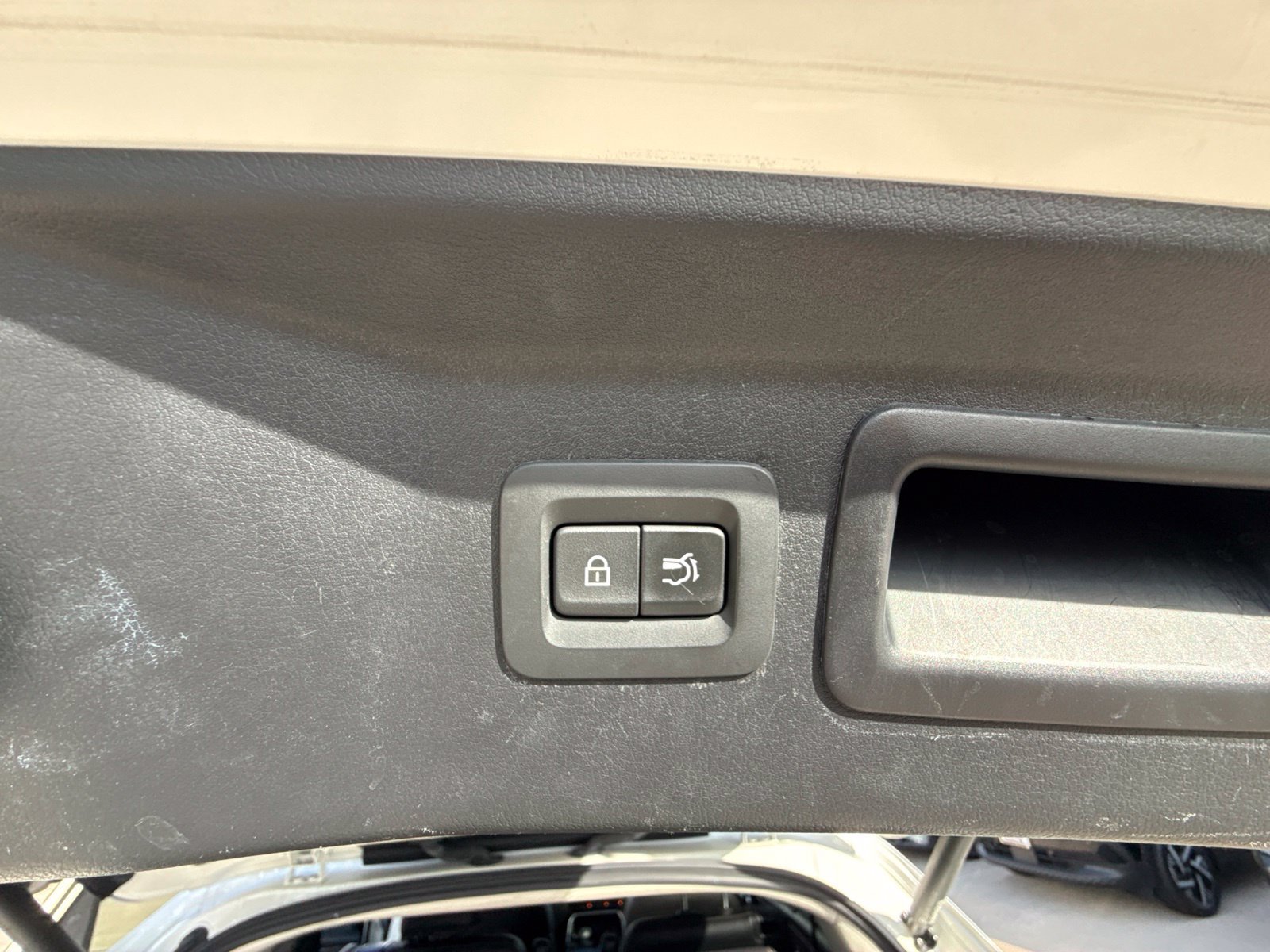 Used 2024 MAZDA CX-90 3.3 Turbo w/ Preferred Plus AWD/4WD image 19