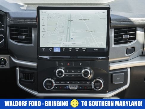 Used 2022 Ford Expedition Max XLT image 25