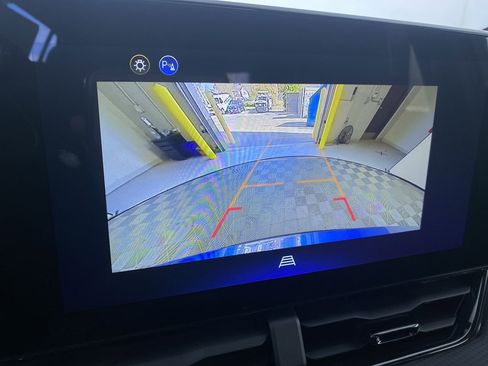 New 2026 Chevrolet Equinox RS image 7