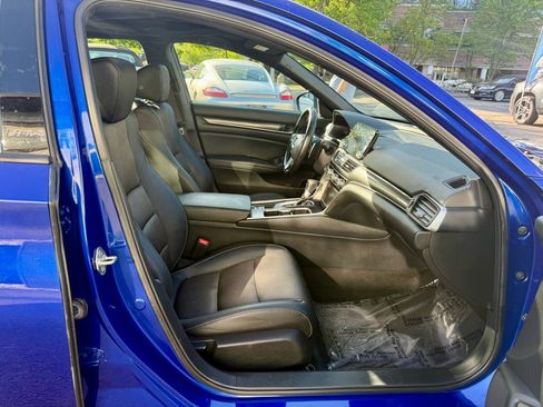 Used 2019 Honda Accord Sport image 26