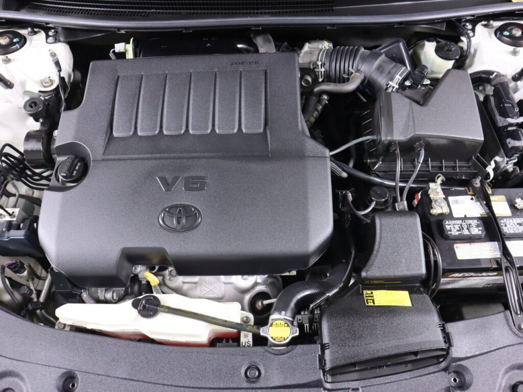 Used 2015 Toyota Avalon Limited FWD image 45