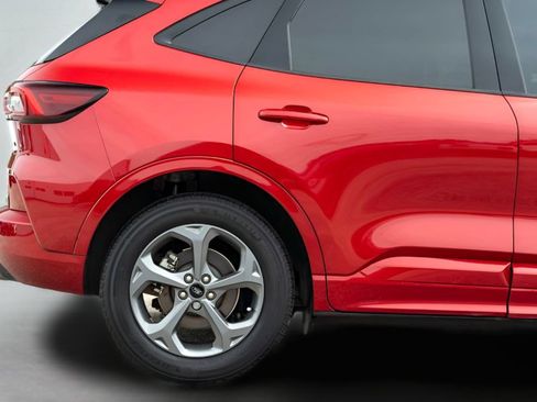 Used 2024 Ford Escape ST-Line FWD image 5