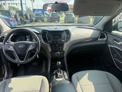 Used 2017 Hyundai Santa Fe Sport AWD/4WD image 16