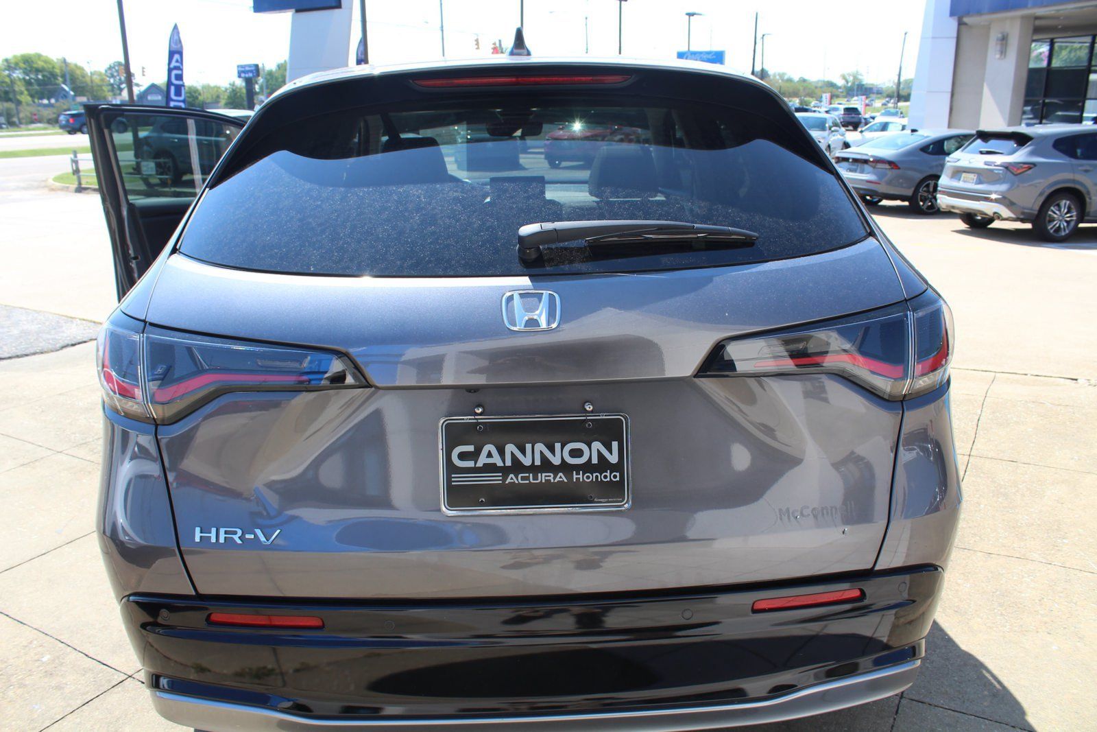 Used 2026 Honda HR-V EX-L image 6