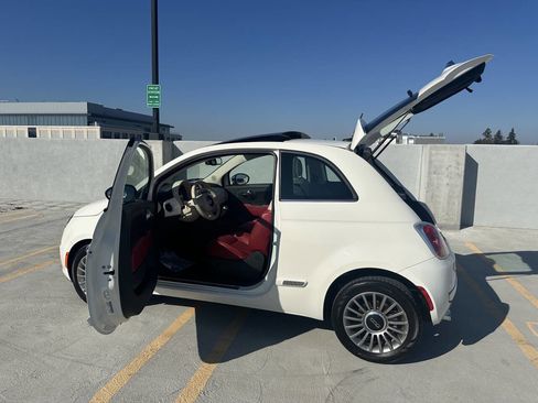 Used 2013 FIAT 500 Lounge w/ Luxury Leather Pkg image 11