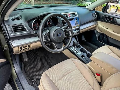Used 2018 Subaru Outback 2.5i image 5