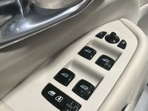 Certified 2025 Volvo XC90 B6 Plus AWD/4WD image 61