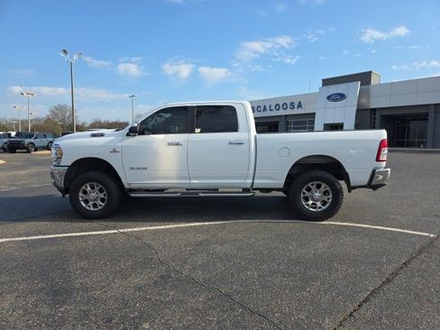 Used 2021 RAM 2500 Big Horn image 6