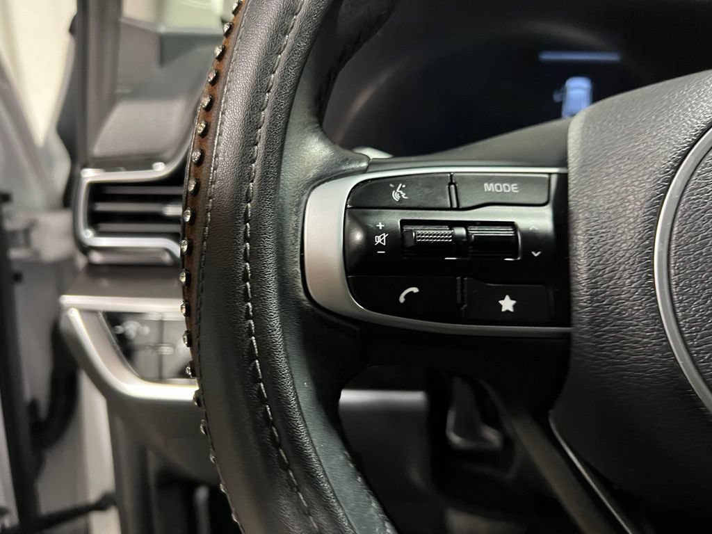 Used 2024 Kia Sportage EX FWD image 24