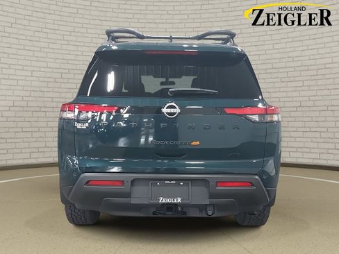 Used 2025 Nissan Pathfinder Rock Creek image 6
