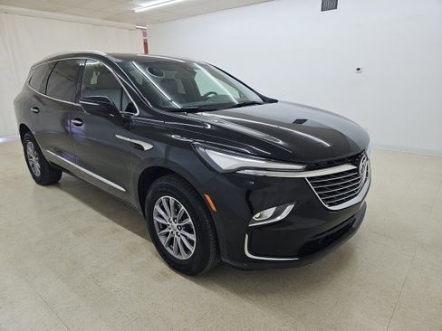 Used 2023 Buick Enclave Essence w/ Trailering Package, 5000 lbs. image 15