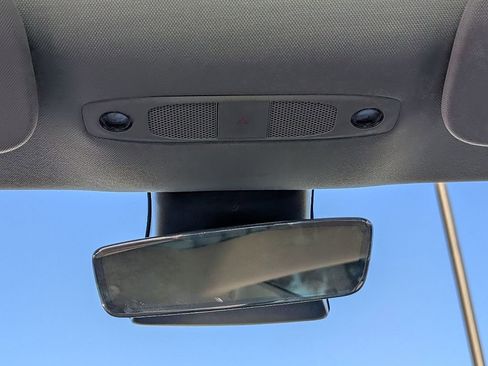 Used 2023 Tesla Model 3 Standard Range image 22