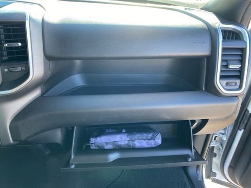 Certified 2022 RAM 2500 Big Horn w/ Snow Chief Group image 34