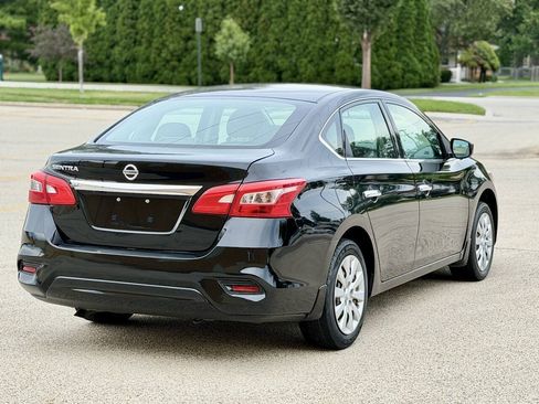 Used 2019 Nissan Sentra S FWD image 5