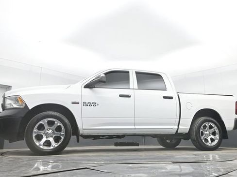 Used 2016 RAM 1500 Tradesman w/ Popular Equipment Group AWD/4WD image 40