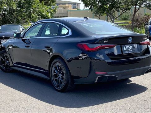 Used 2023 BMW i4 eDrive40 w/ Parking Assistance Package image 10