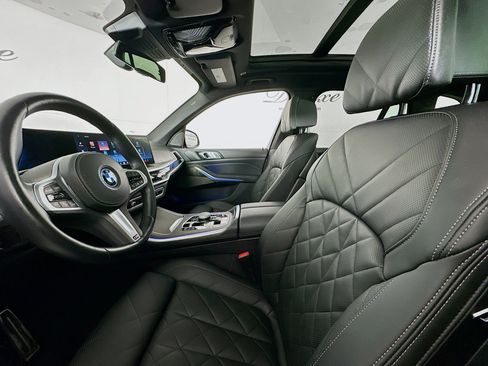 Used 2024 BMW X5 xDrive50e w/ M Sport Package image 18