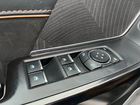 Used 2021 Ford F150 Platinum w/ Equipment Group 701A High image 12