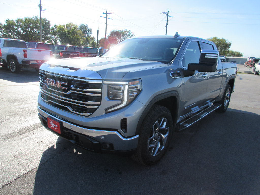 Certified 2024 GMC Sierra 1500 SLT w/ SLT Premium Plus Package AWD/4WD image 13