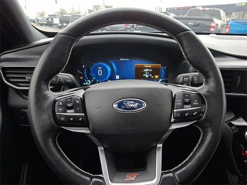 Used 2022 Ford Explorer ST w/ Equipment Group 401A image 21