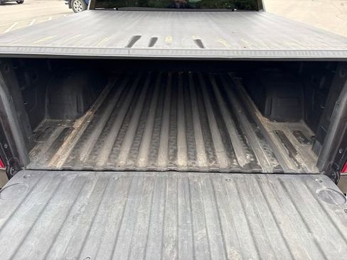 Certified 2019 Chevrolet Silverado 1500 LT w/ All-Star Edition AWD/4WD image 9