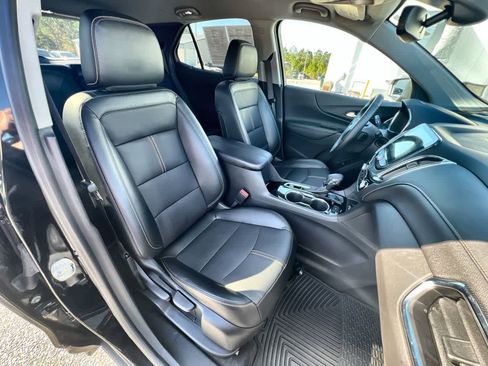 Used 2023 Chevrolet Equinox Premier image 26