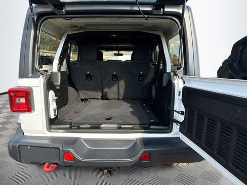 Used 2021 Jeep Wrangler Unlimited Rubicon AWD/4WD image 29