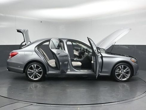 Used 2016 Mercedes-Benz C 300 4MATIC Sedan image 59