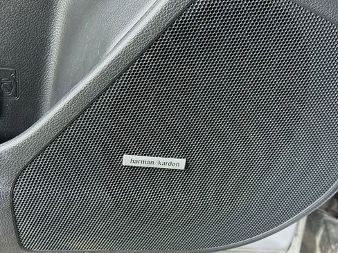 Used 2017 Subaru Forester 2.5i Limited image 22