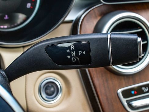 Used 2019 Mercedes-Benz C 300 4MATIC Sedan image 30