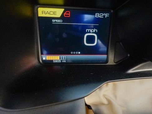 Used 2021 Ferrari F8 Tributo RWD image 69