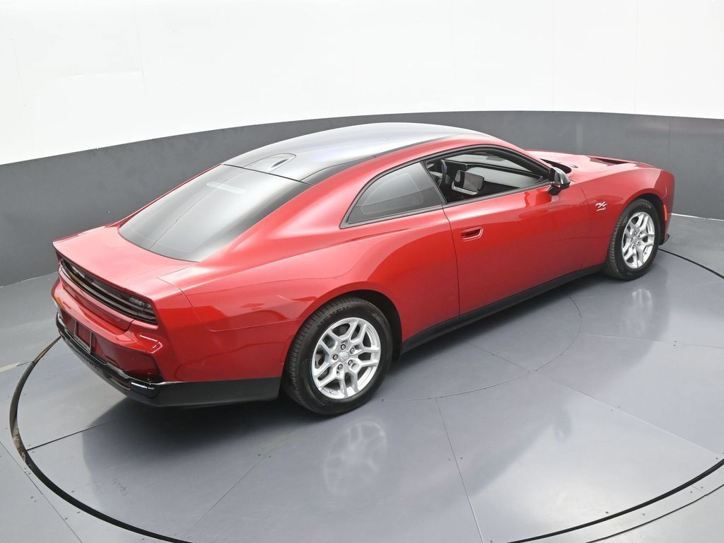 Used 2025 Dodge Charger Daytona R/T w/ Sun & Sound Package AWD/4WD image 52