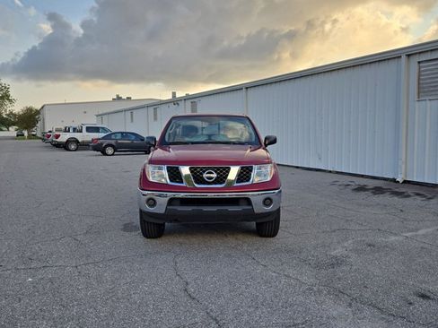 Used 2007 Nissan Frontier SE w/ SE Value Truck Pkg RWD image 2