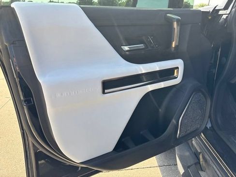 Used 2024 GMC Hummer EV 3X AWD/4WD image 12