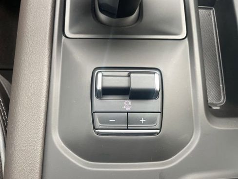 Used 2023 GMC Sierra 1500 Denali image 13