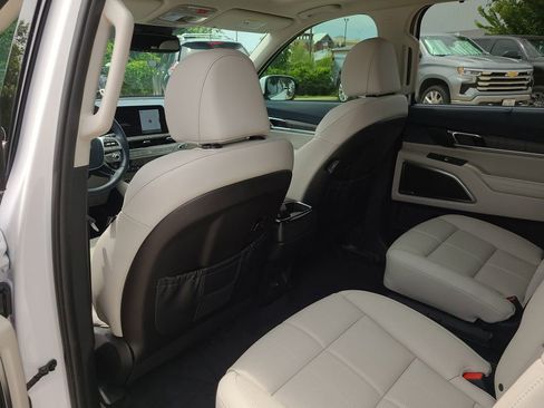 Used 2024 Kia Telluride SX AWD/4WD image 10